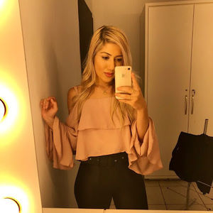 Meet your Posher, Anna